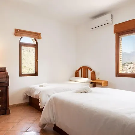Breathtaking Velez Viewpoint - 15 Min Villa Velez de Benaudalla