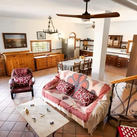 Villa Breathtaking Velez Viewpoint - 15 Min Velez de Benaudalla