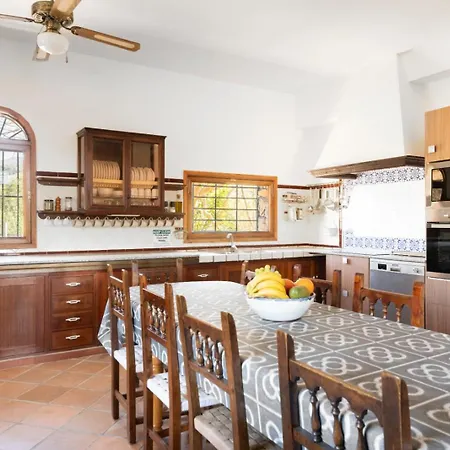 Villa Breathtaking Velez Viewpoint - 15 Min Velez de Benaudalla