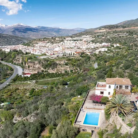 Breathtaking Velez Viewpoint - 15 Min Villa